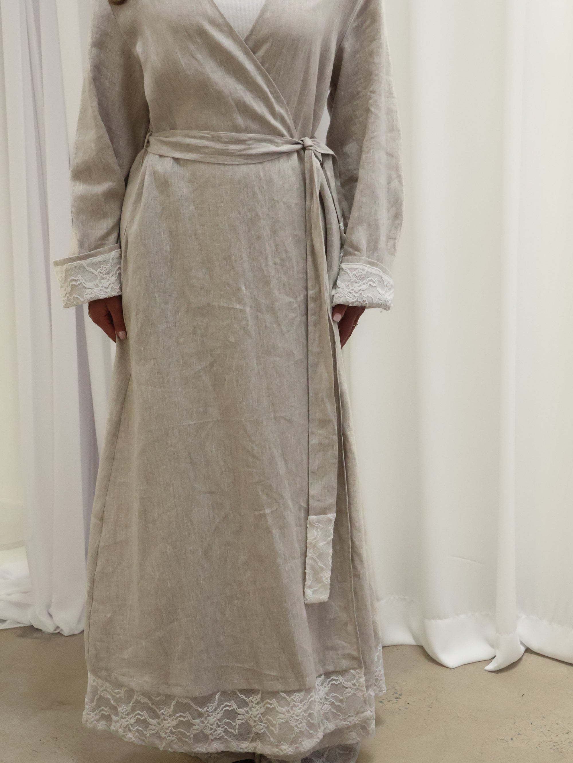 INEZ LACE HEM LINEN KIMONO (PRE-ORDER)