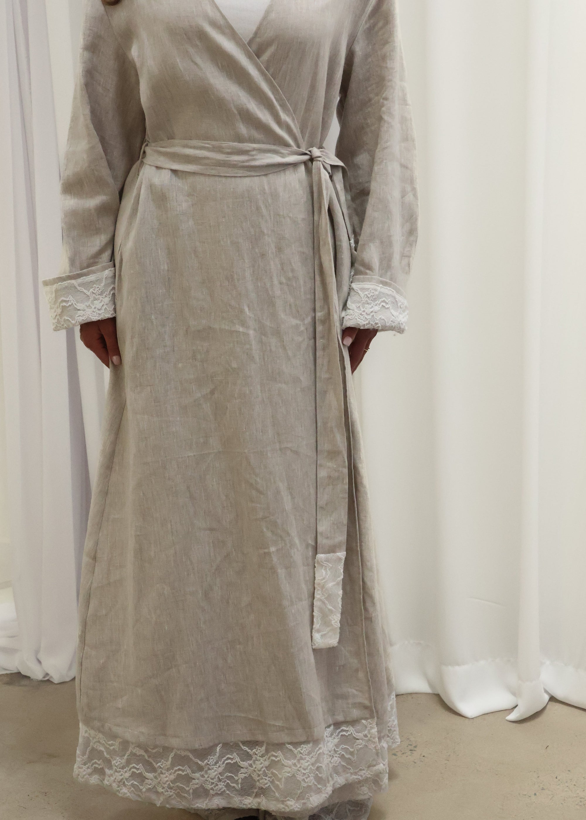 INEZ LACE HEM LINEN KIMONO (PRE-ORDER)