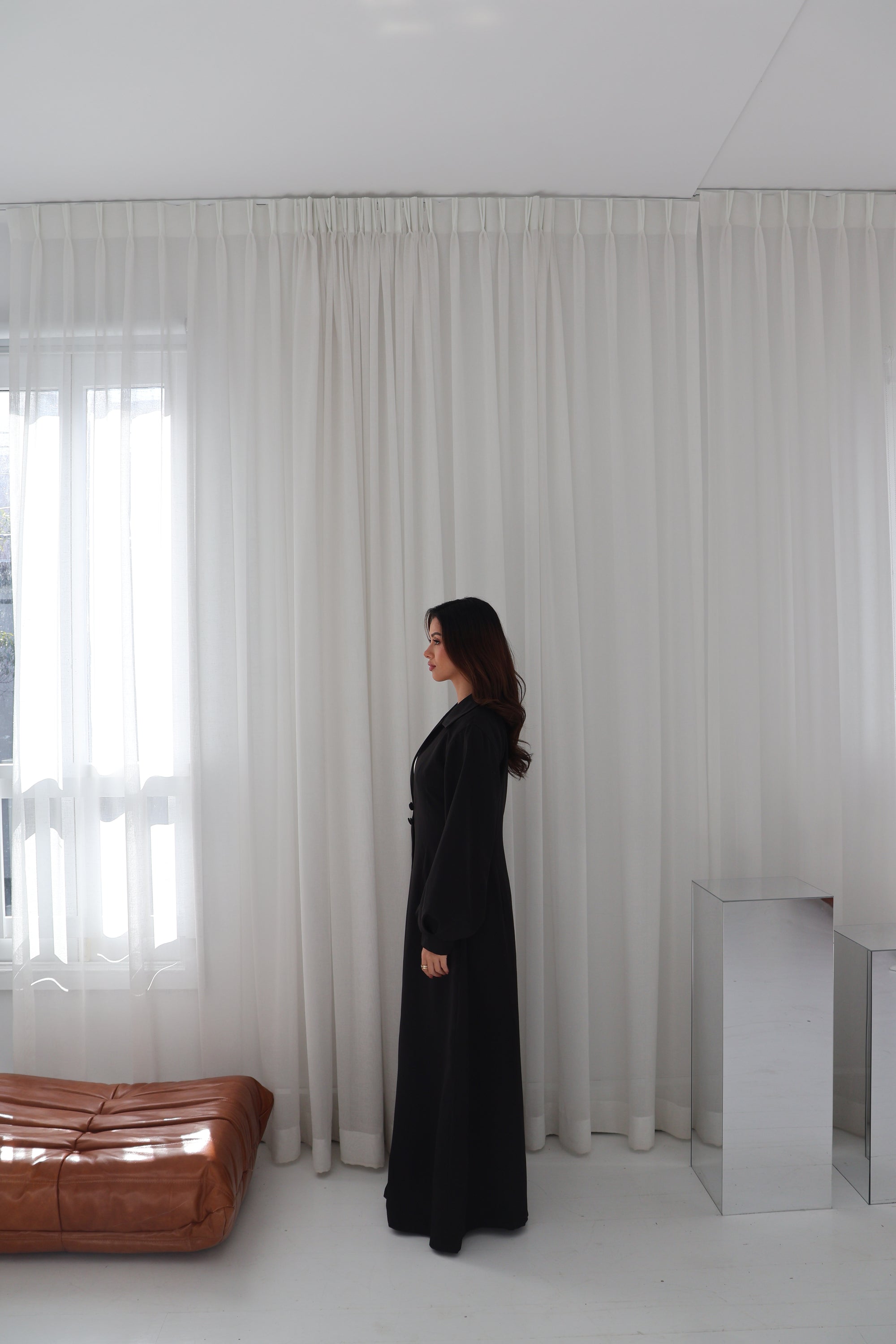 Nia Abaya - Noir
