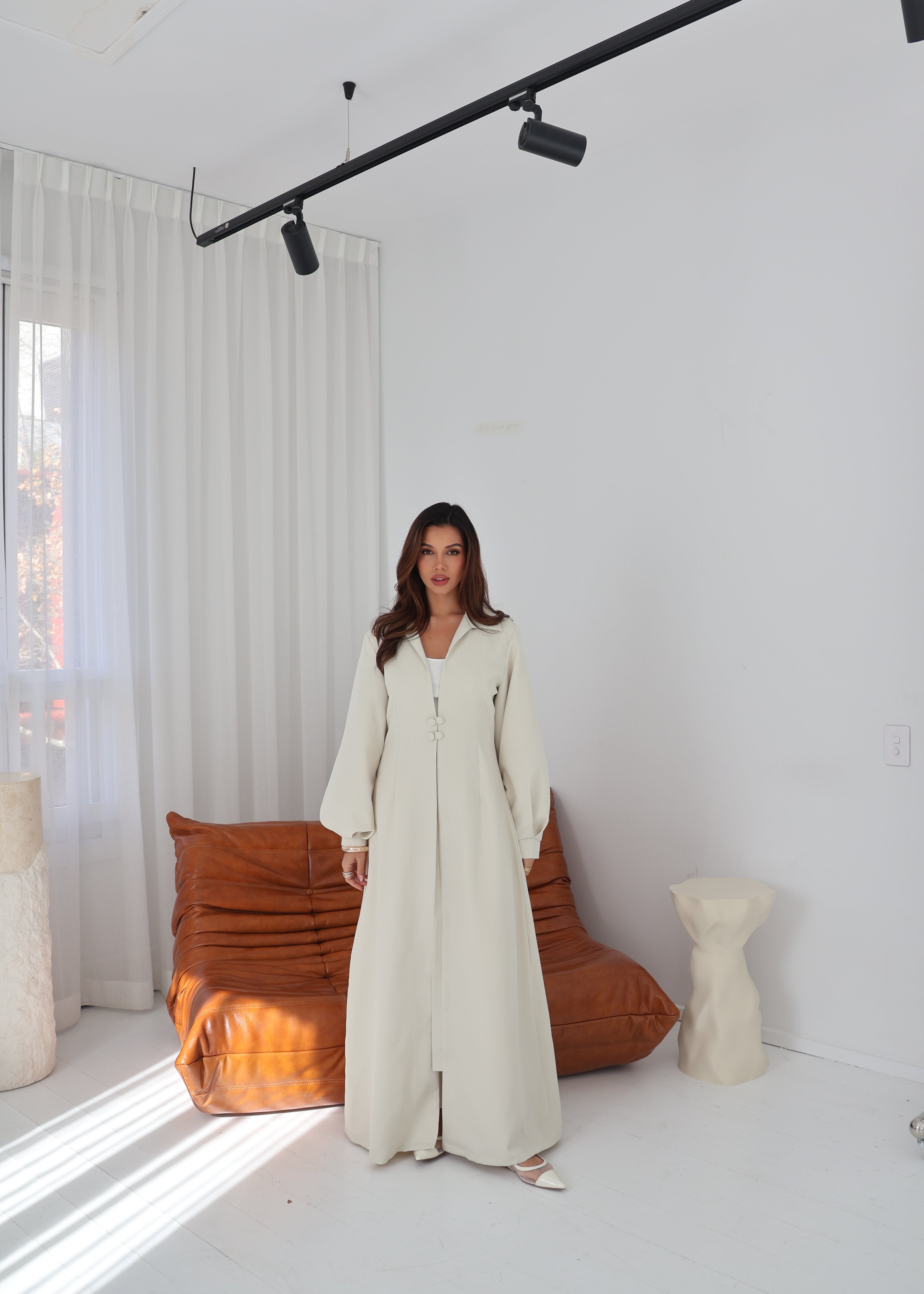 Nia Abaya - Bone