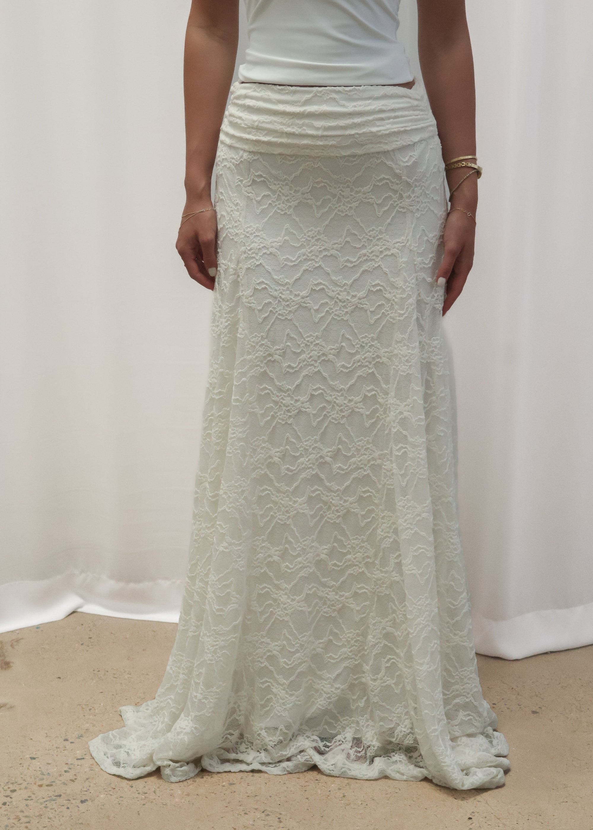 MILA LACE MAXI SKIRT