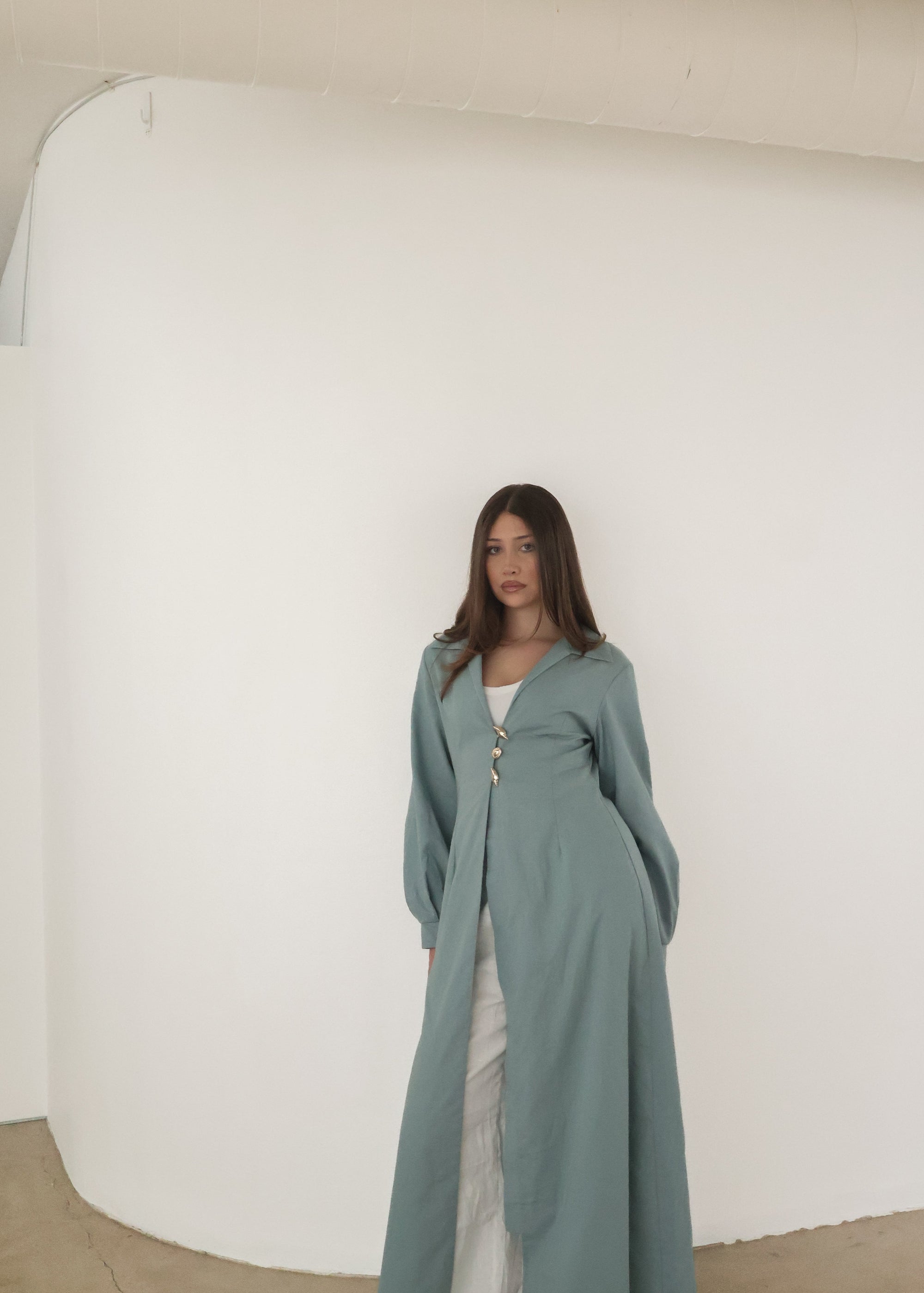 VERA LINEN SHELL HARDWARE KIMONO (PRE-ORDER)