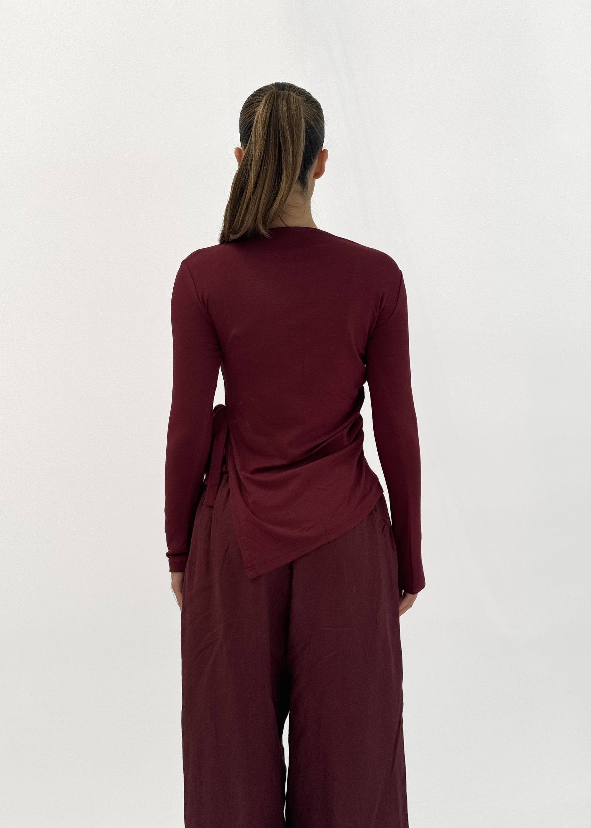 MINA RUCHED JERSEY TOP - BORDEAUX